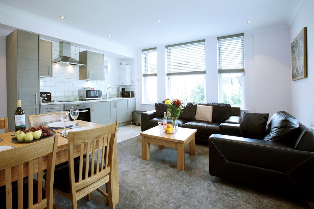 Austens Apartments Torquay Buitenkant foto