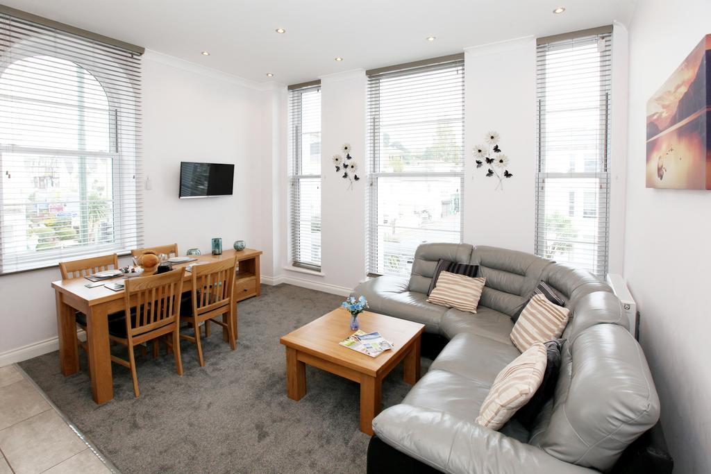Austens Apartments Torquay Buitenkant foto